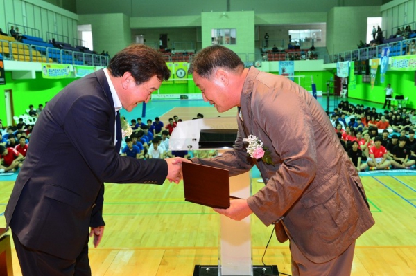 전국 중고배구대회 및 무림픽 대회 참석